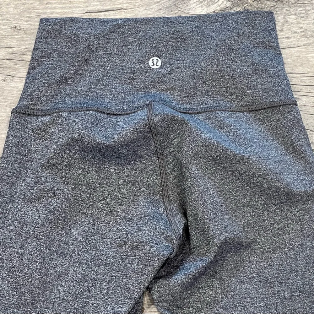 Lululemon Athletica women's Wunder Under‎ HR Tight grey size 4 leggings